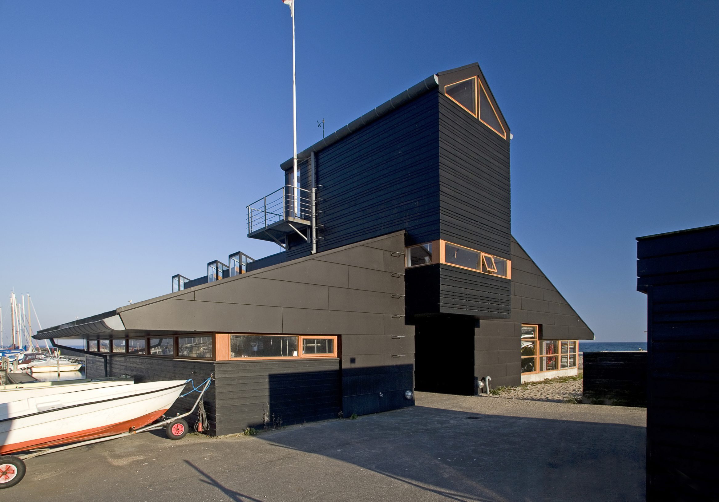 Provianten (Restaurant Roots) – Vedbæk Havn
<span class=